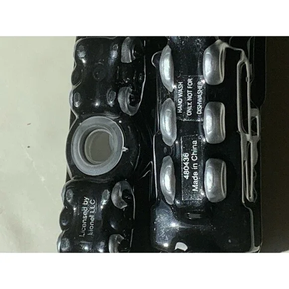 Enesco Corporation Lionel Trains Salt & Pepper Shaker Set - Picture 8 of 14